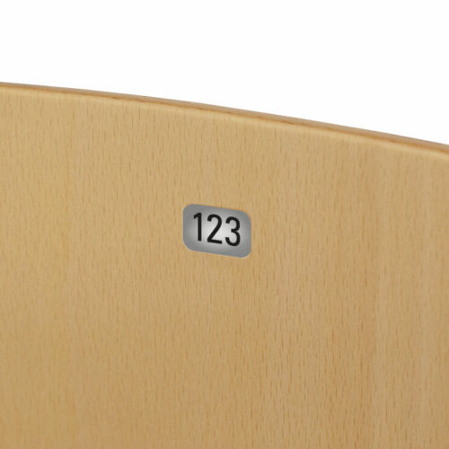 Nummerierung Sitzplatz magnetisch in Schalenfräsung